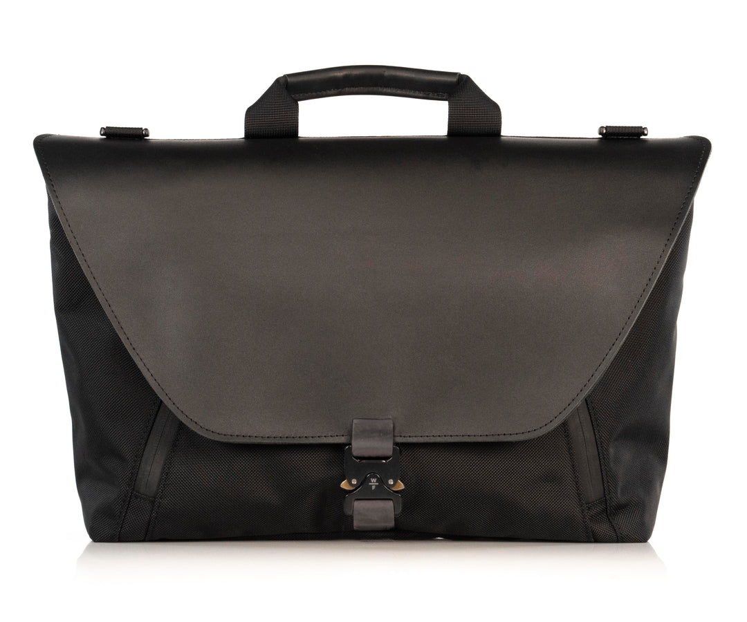 Also in Ballistic nylon with Black Leather