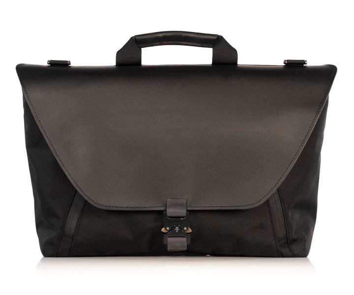 Also in Ballistic nylon with Black Leather