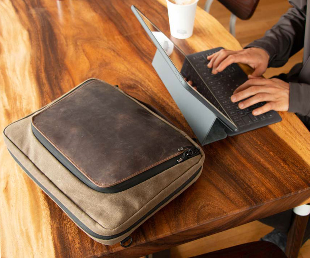 Tech Folio PlusBest Tech Organizer for Modern Pro ToolsOneTechTraveller