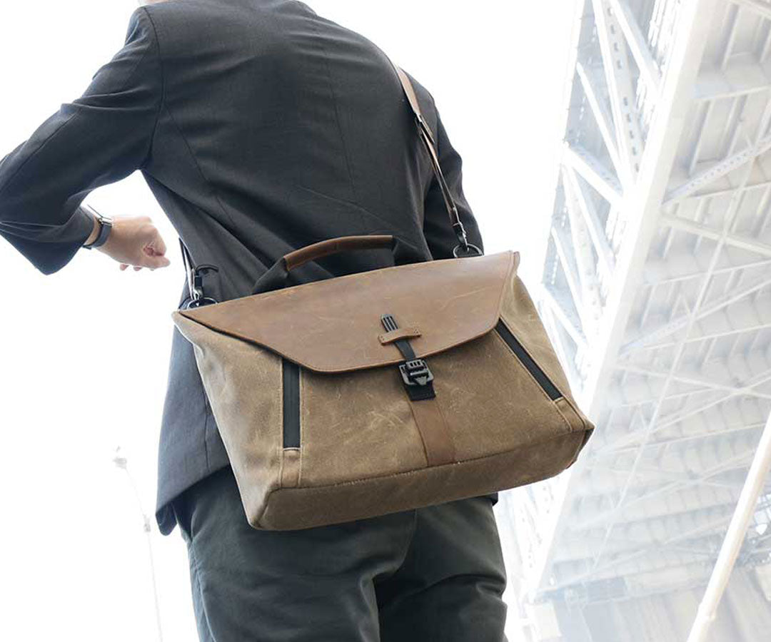 Staad AttachéAwesome Laptop Messenger BagsiDownloadblog