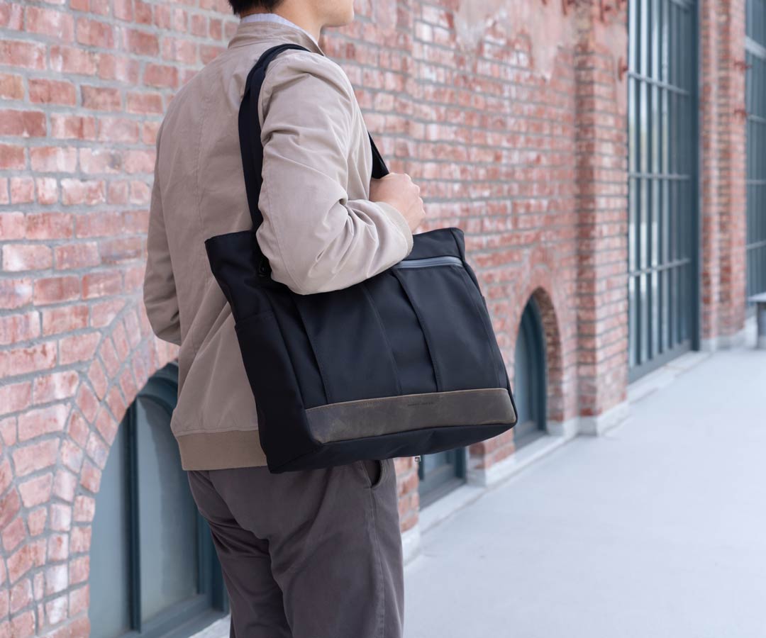 Longer handles for over shoulder carry