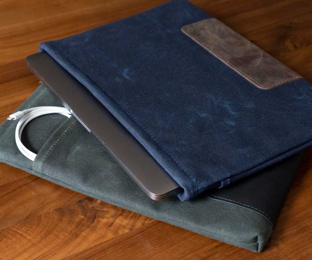 Magnetic Sleeve for MacBook ProBest New GearCarryology