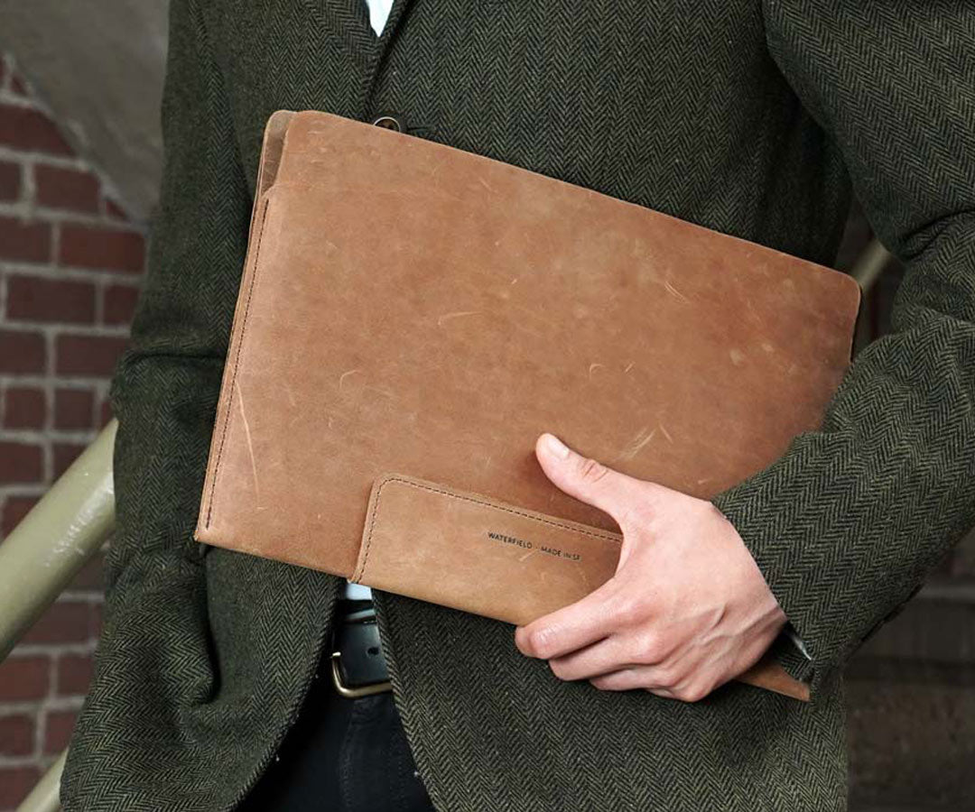 Vero Leather SleeveBest MacBook Pro AccessoriesGottaBeMobile