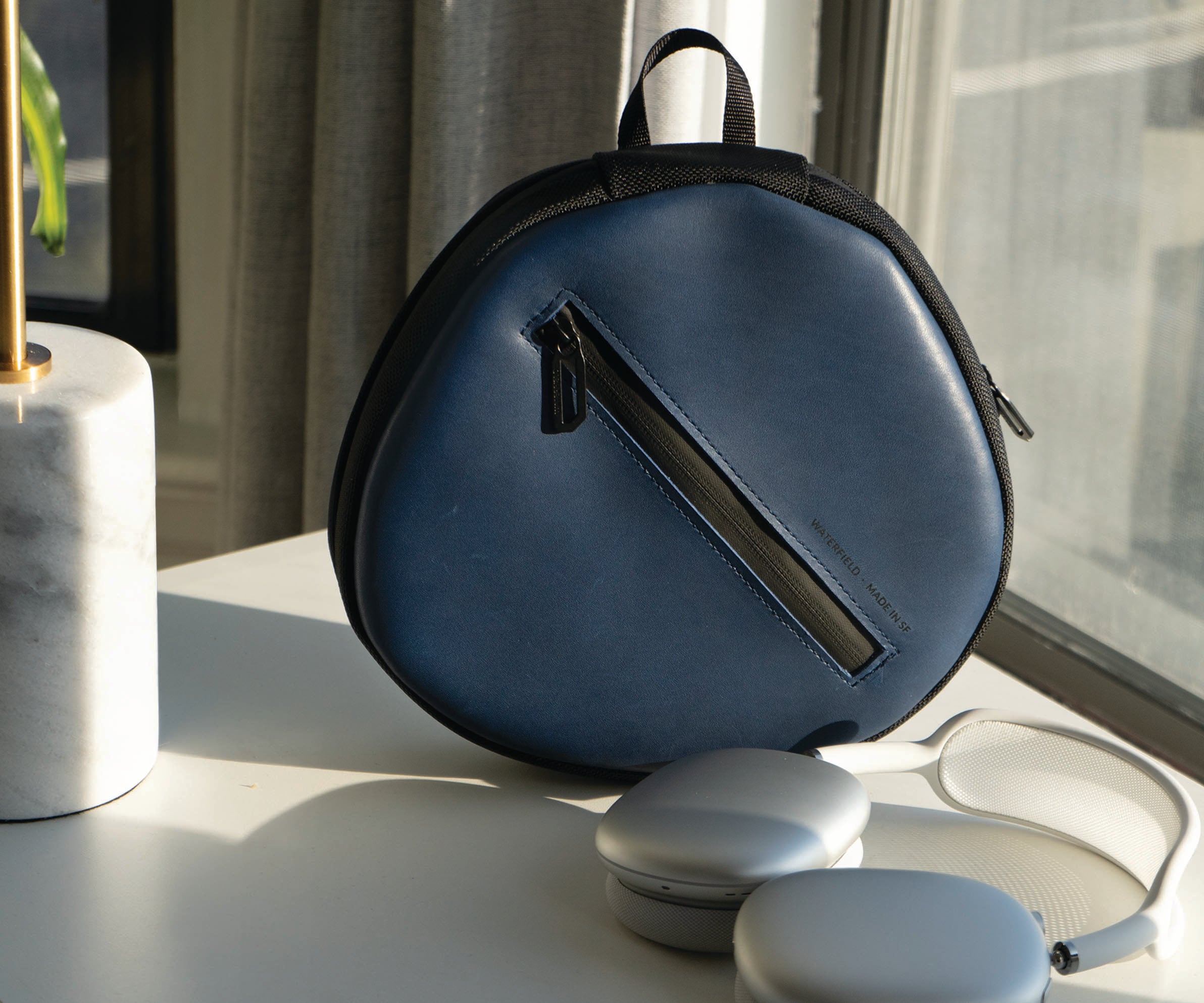 AirPods Max Shield Case