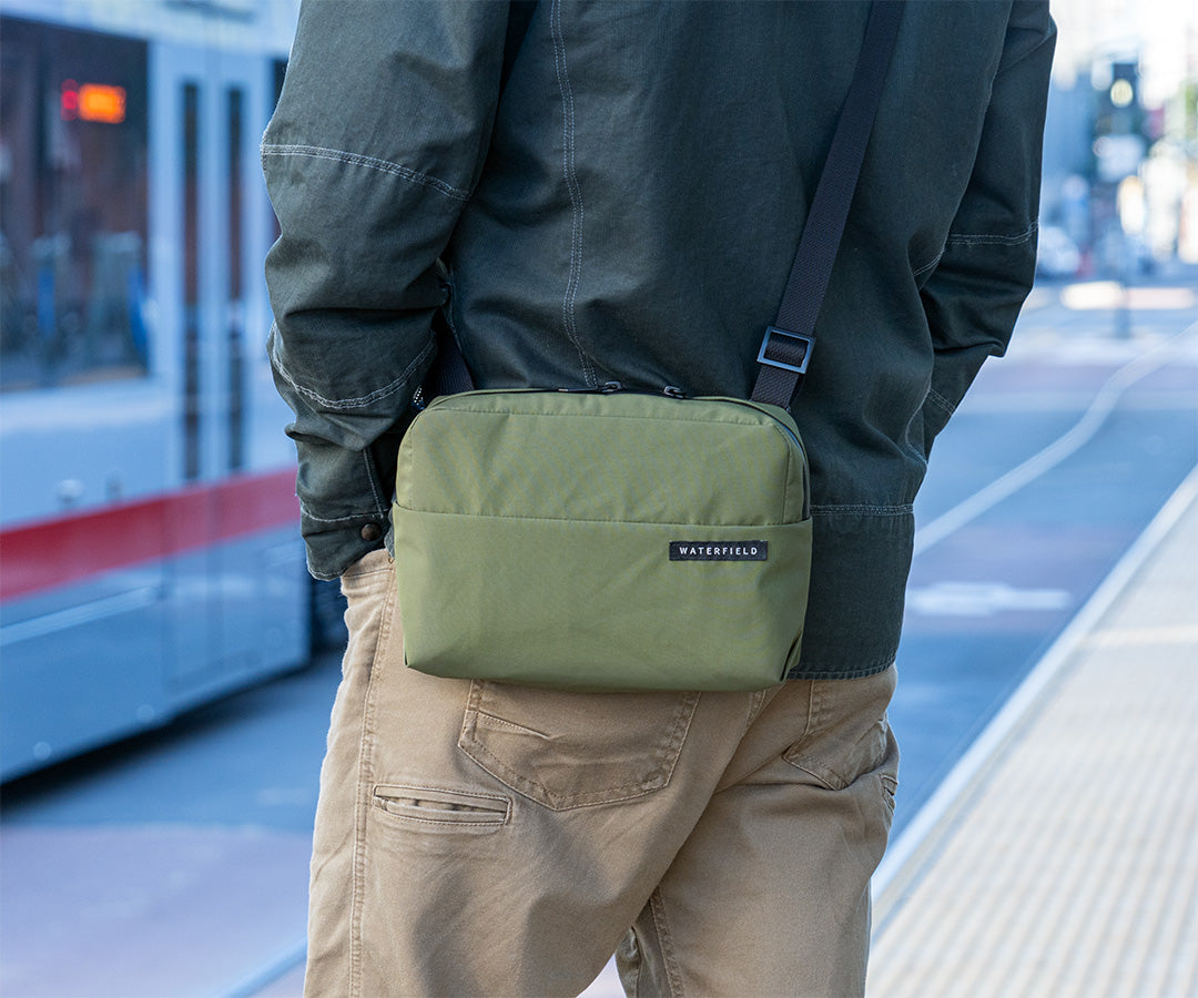 Packable CrossbodyWeekend PicksAndroid Guys
