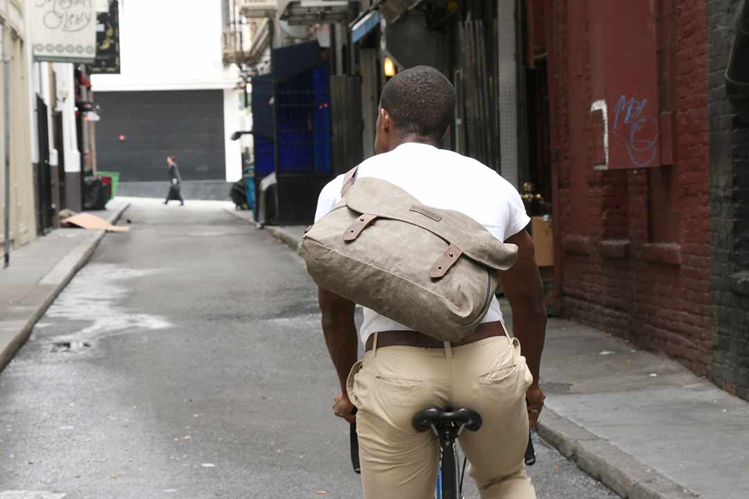 Vitesse MessengerBest Bags to Protect your TechGottaBeMobile