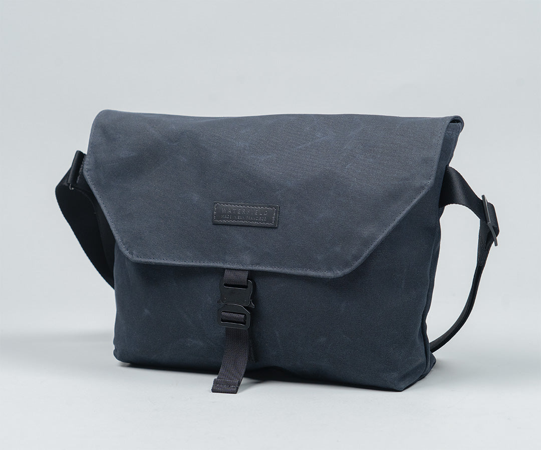 Waxed Canvas - Black