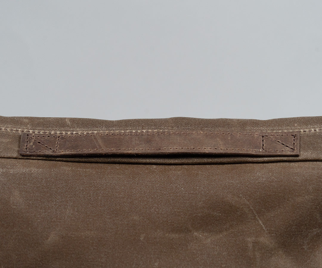 Comfortable leather carry handle