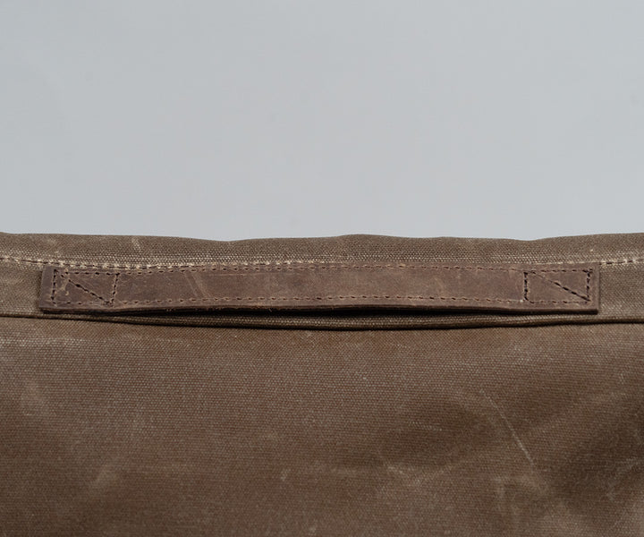 Comfortable leather carry handle