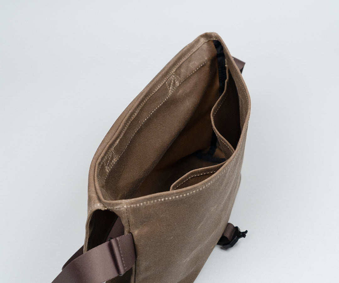 Raw canvas roomy interior