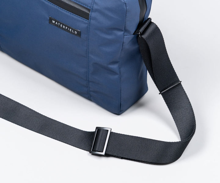 Adjustable shoulder strap