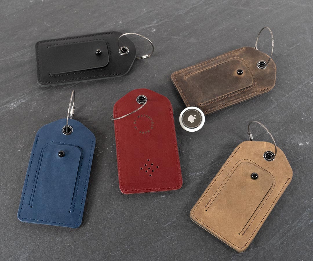 Dual-layer full-grain leather with dedicated pocket for AirTag